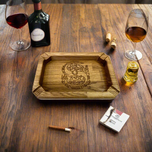 Handcrafted Oak Cigar Ashtray – Made in Germany